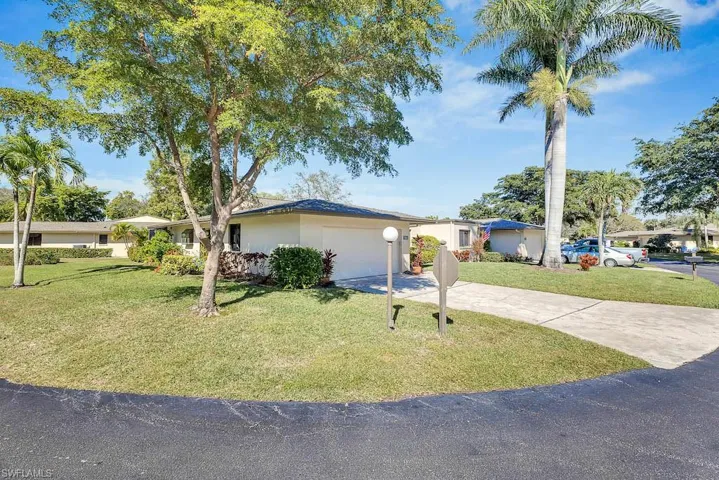 5864  Wild Fig  LN, Fort Myers, FL 33919