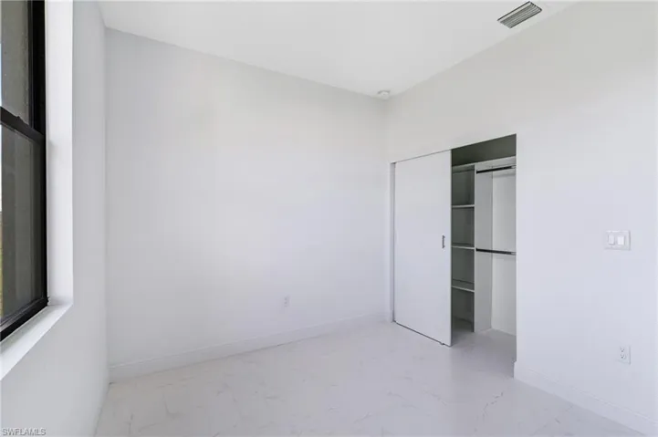 7005  Burma  CIR, Labelle, FL 33935