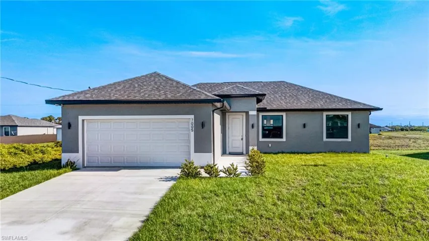 7005  Burma  CIR, Labelle, FL 33935