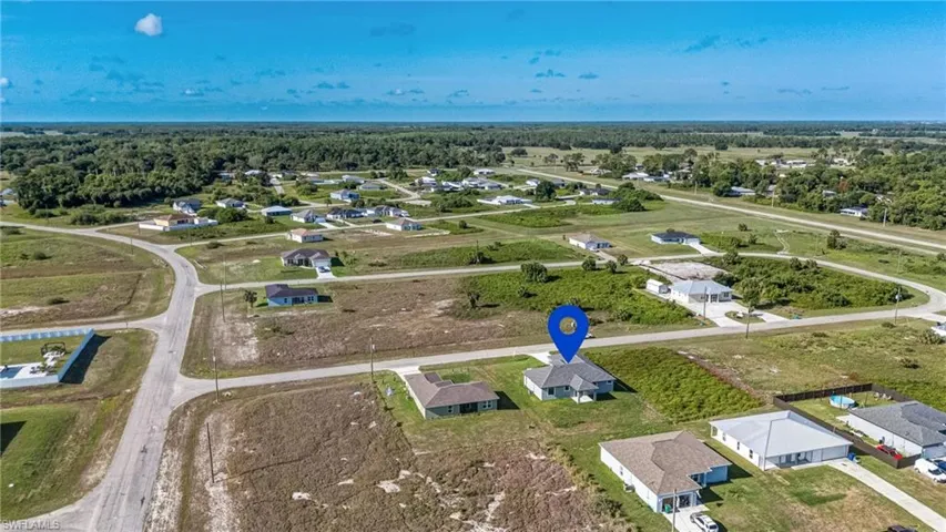 7005  Burma  CIR, Labelle, FL 33935