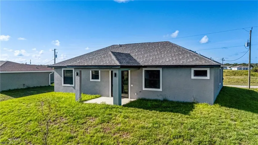 7005  Burma  CIR, Labelle, FL 33935