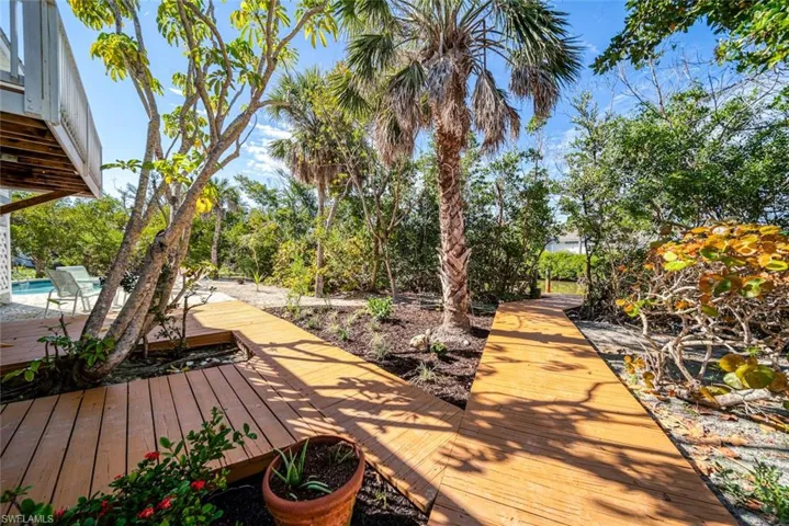 Path to Dock