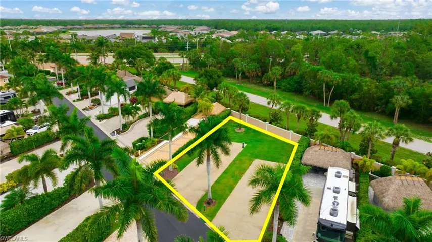 13559 Snook Cir, Naples, Florida 34114