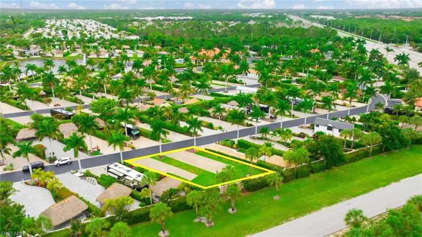 13559 Snook Cir, Naples, Florida 34114