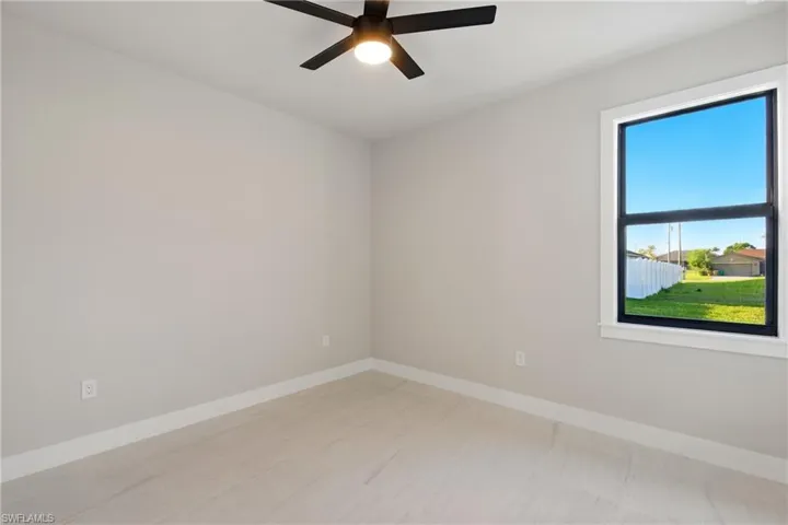Guest bedroom