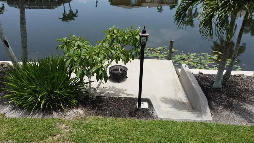 237 Se 20th Ct, Cape Coral, Florida 33990