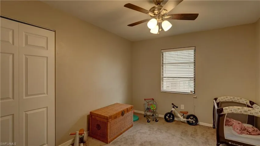 237 Se 20th Ct, Cape Coral, Florida 33990