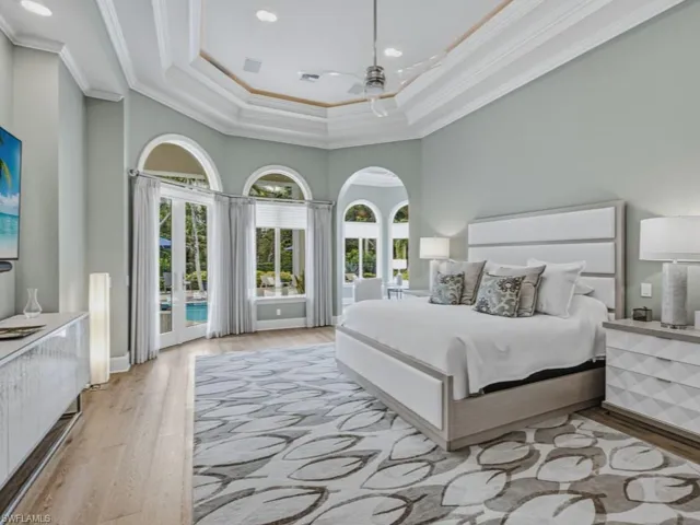 Spacious primary suite