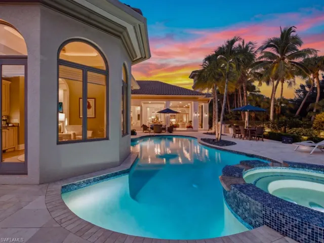 9758 Niblick Ln, Naples, Florida 34108