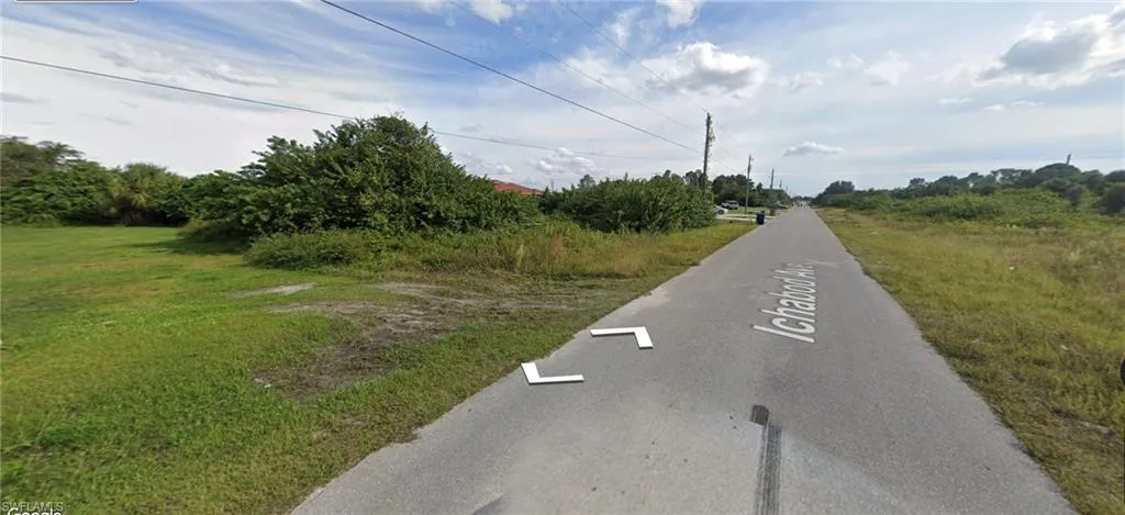 317-319 Ichabod AVE S, LEHIGH ACRES FL 33973