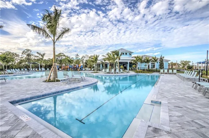 2708 Foralesca Ct, Cape Coral, Florida 33909