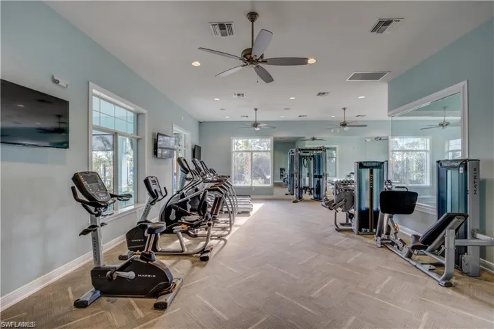 2708 Foralesca Ct, Cape Coral, Florida 33909