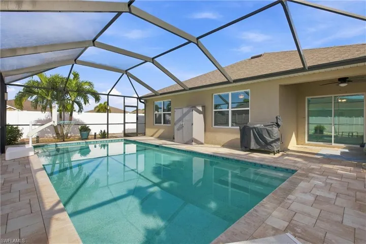 2708 Foralesca Ct, Cape Coral, Florida 33909