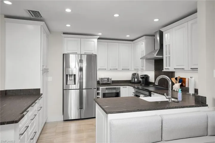 1080 Collier Blvd 404, Marco Island, Florida 34145