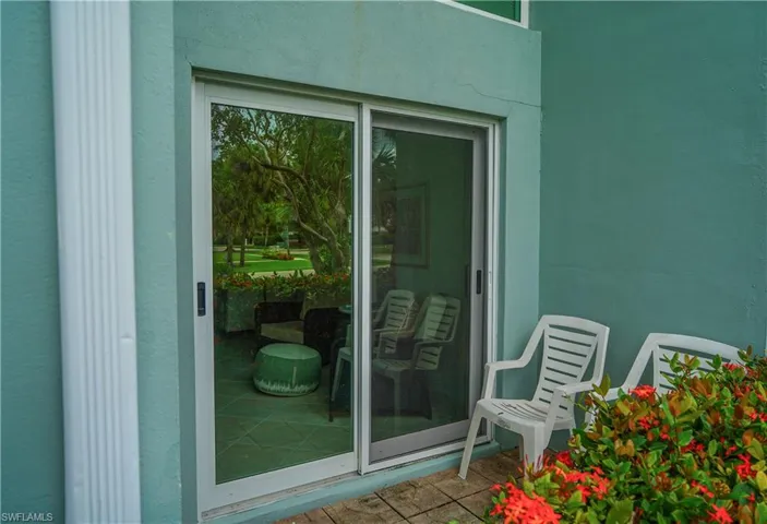 661 12th Ave S 661, Naples, Florida 34102