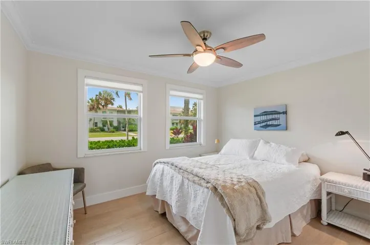 661 12th Ave S 661, Naples, Florida 34102