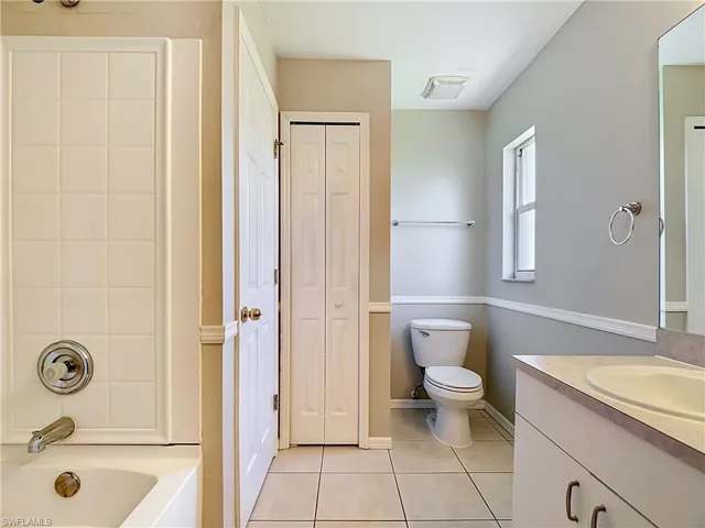 6117  Kramer  AVE, Fort Myers, FL 33905