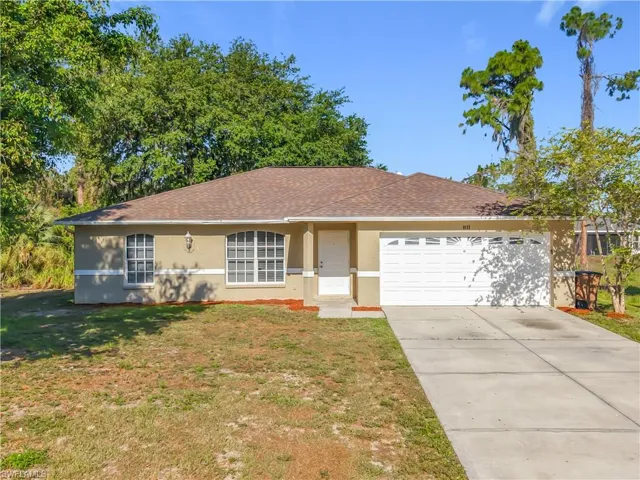 6117  Kramer  AVE, Fort Myers, FL 33905