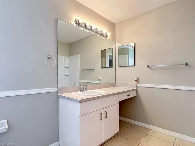 6117  Kramer  AVE, Fort Myers, FL 33905