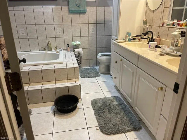 4702 Olive Ave S, Lehigh Acres, Florida 33976
