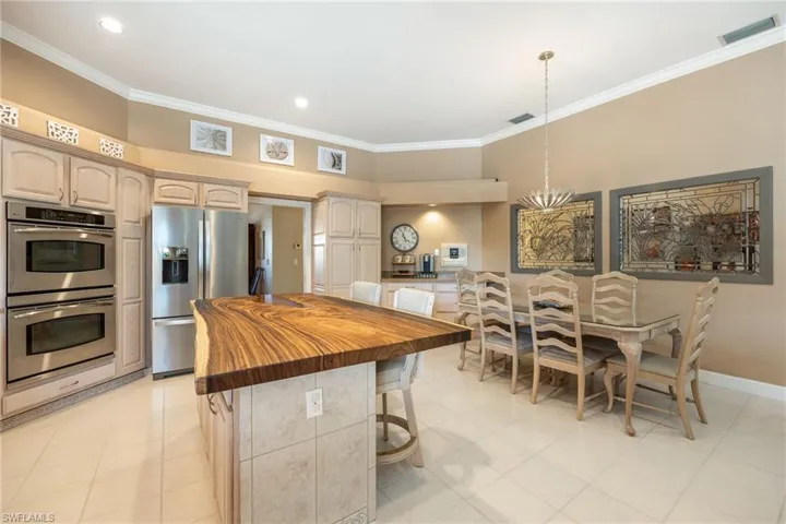 Eat in kitchen with Beautiful leaded glass