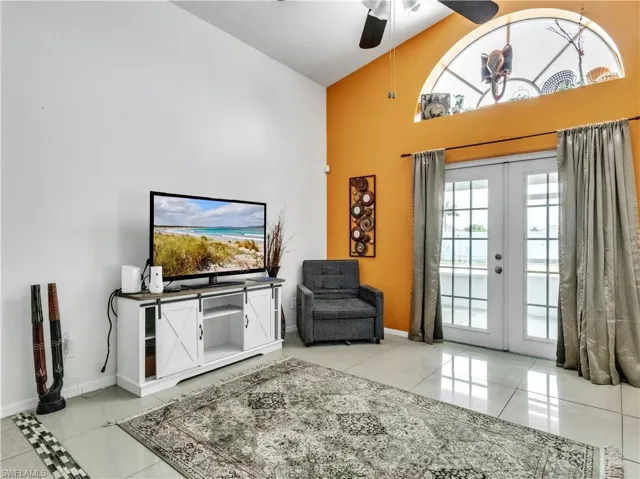 2006 Ne 15th Ter, Cape Coral, Florida 33909