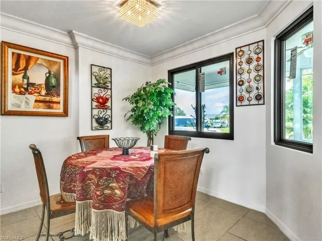 2006 Ne 15th Ter, Cape Coral, Florida 33909