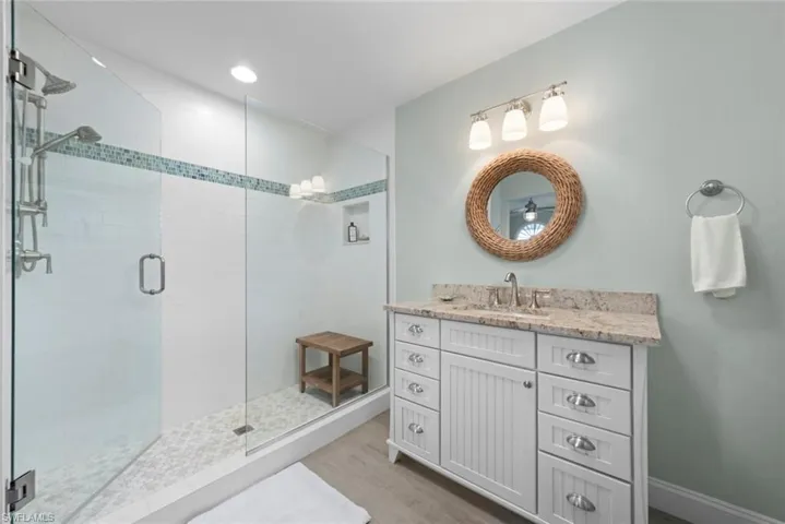 3168 Twin Lakes Ln, Sanibel, Florida 33957