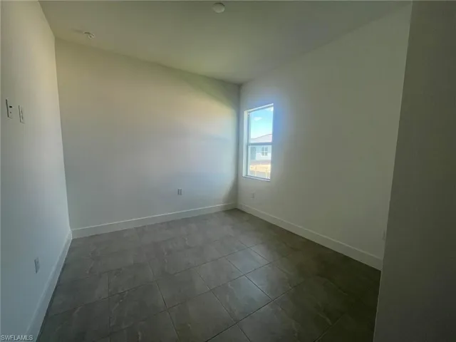 Guest bedroom
