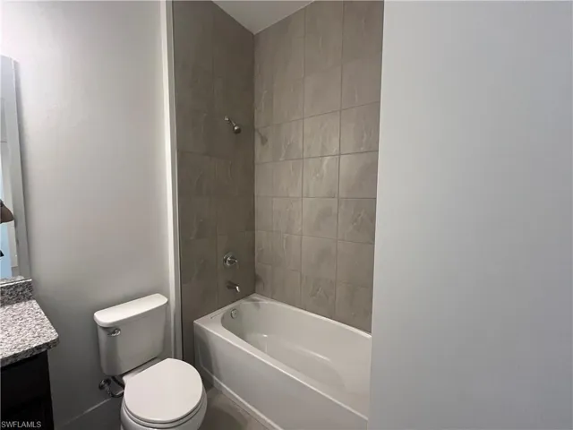 Guest bathroom with Kohler tub