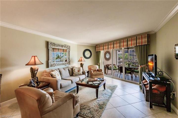 270 N Collier  BLVD, MARCO ISLAND, FL 34145