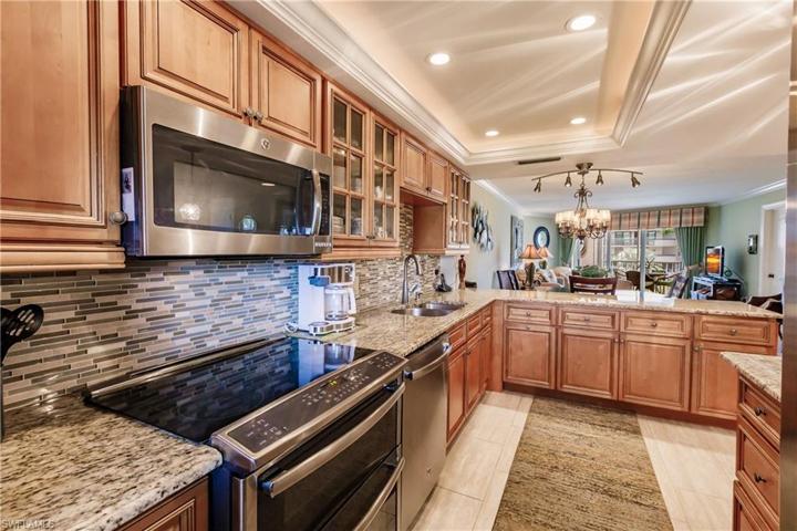 270 N Collier  BLVD, MARCO ISLAND, FL 34145