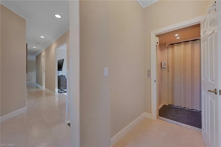 Private Elevator