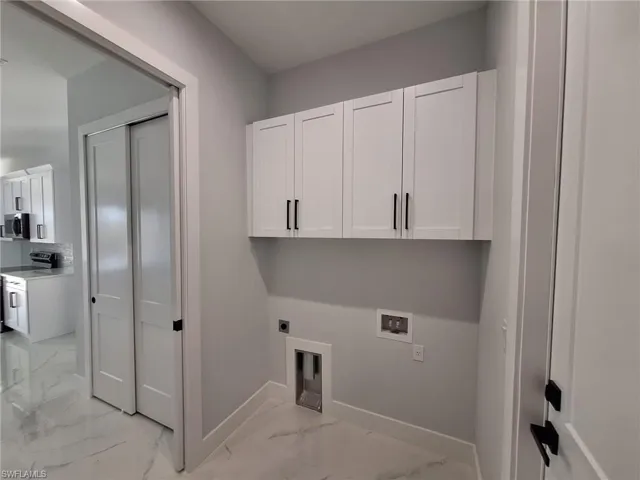 4956  30th SW PL, Naples, FL 34116
