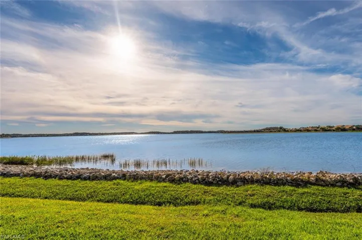 240 Acre Lake