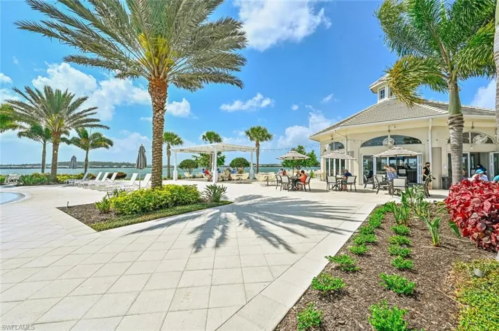 Landscaped Area around Pool and Restaurant