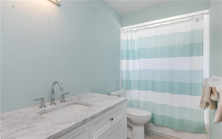 5243 Sunnybrook Ct, Cape Coral, Florida 33904