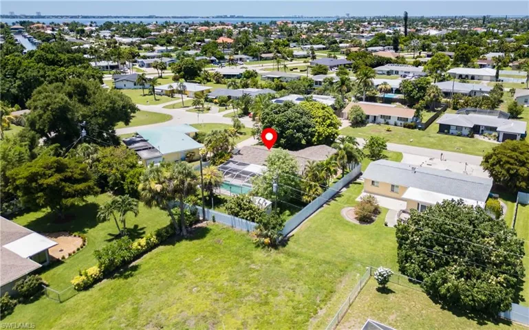 5243 Sunnybrook Ct, Cape Coral, Florida 33904