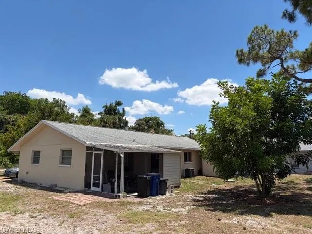 2175 Twin Brooks Rd, North Fort Myers, Florida 33917
