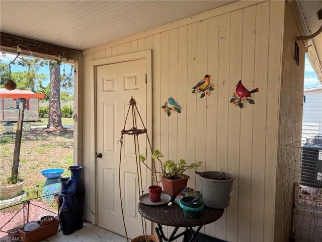 2175 Twin Brooks Rd, North Fort Myers, Florida 33917