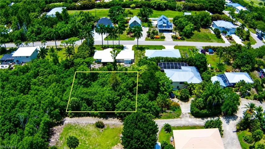 7455 Georgiana Dr, Bokeelia, Florida 33922