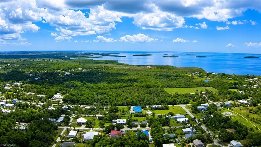 7455 Georgiana Dr, Bokeelia, Florida 33922