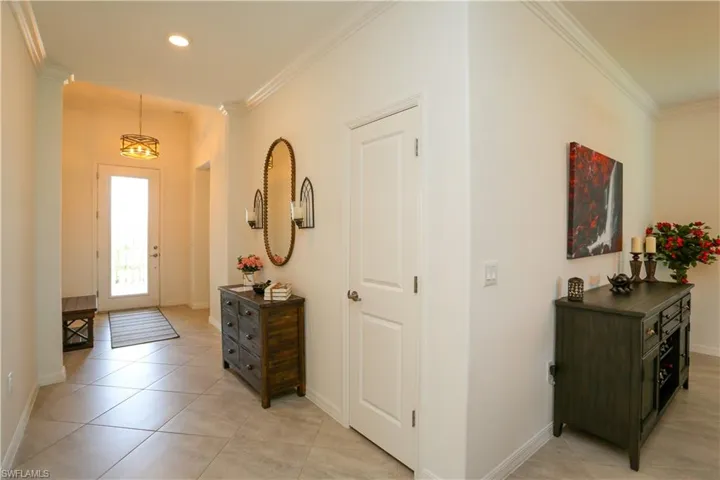 2155 Hamlin St, Naples, Florida 34120