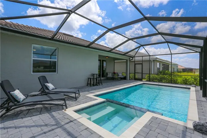 2155 Hamlin St, Naples, Florida 34120