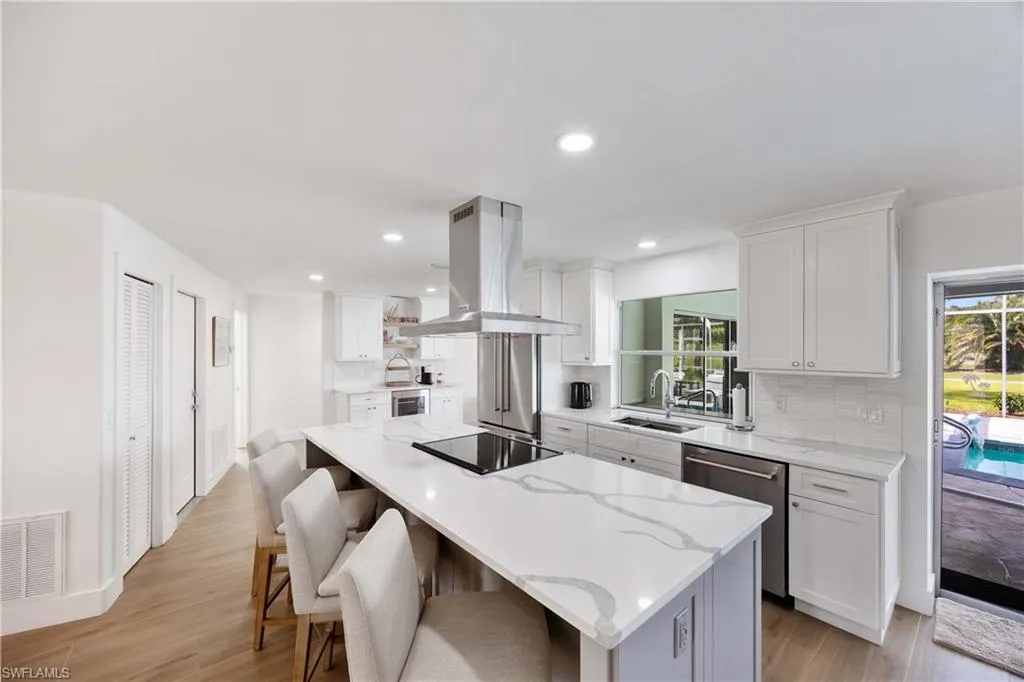 9905 Treasure Cay LN, Bonita Springs, FL 34135,225062899