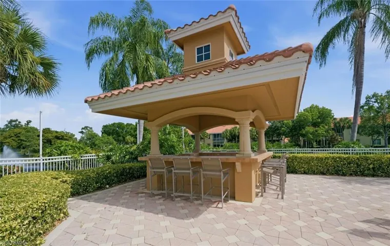 5120 Hyde Park Ct 103, Fort Myers, Florida 33912