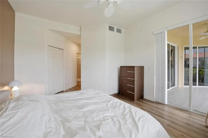 5120 Hyde Park Ct 103, Fort Myers, Florida 33912