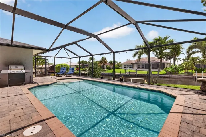 3813 12th Pl, Cape Coral, Florida 33904
