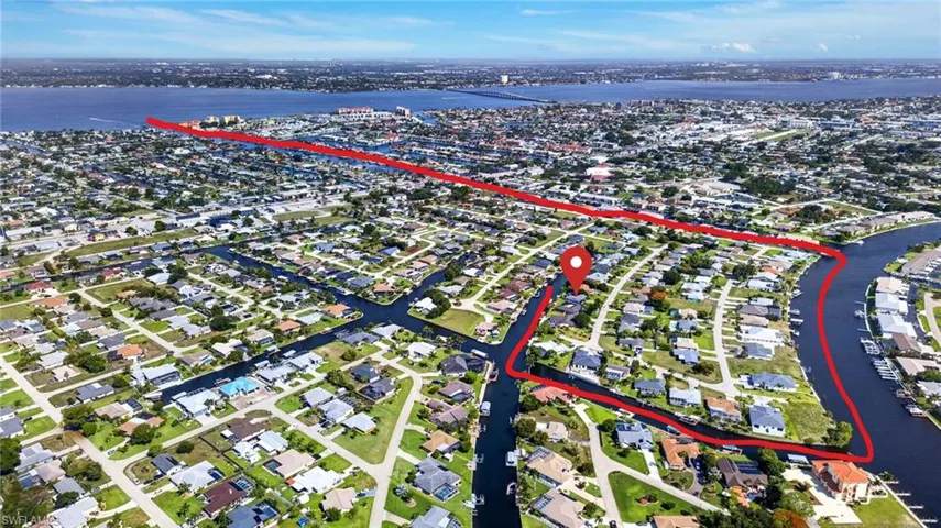 3813 12th Pl, Cape Coral, Florida 33904