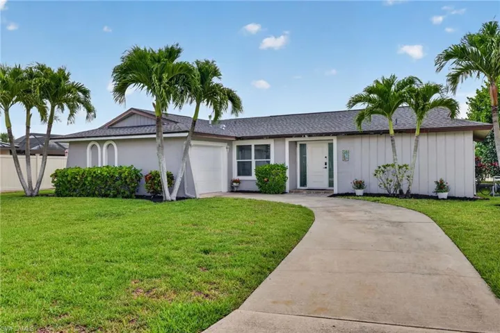 3813 12th Pl, Cape Coral, Florida 33904